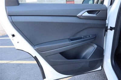2026 Volkswagen Taos SE Black
