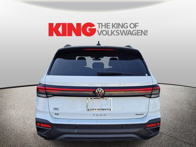 2026 Volkswagen Taos SE Black