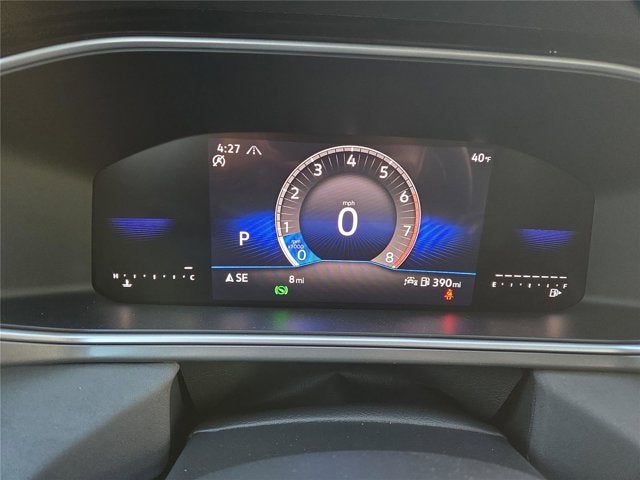 2026 Volkswagen Taos SE Black