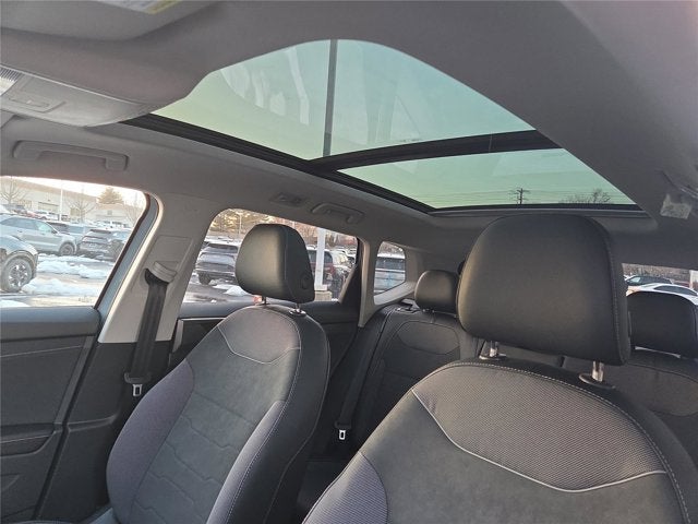 2026 Volkswagen Taos SE Black