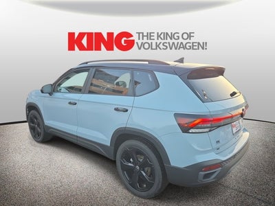 2026 Volkswagen Taos SE Black