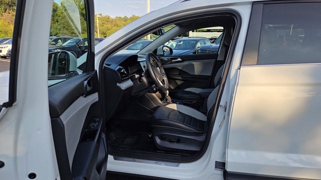 2023 Volkswagen Taos SEL