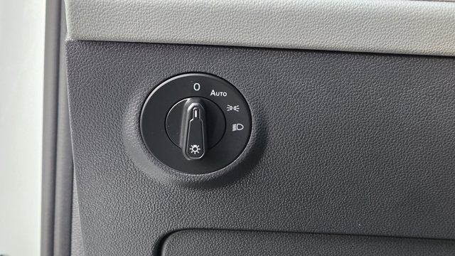 2023 Volkswagen Taos SEL
