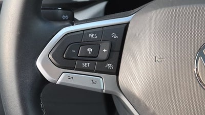2023 Volkswagen Taos SEL