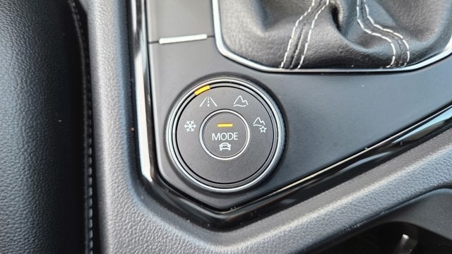 2023 Volkswagen Taos SEL