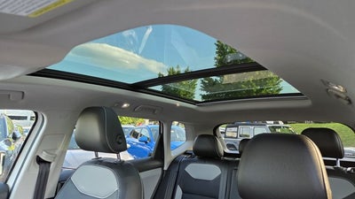 2023 Volkswagen Taos SEL