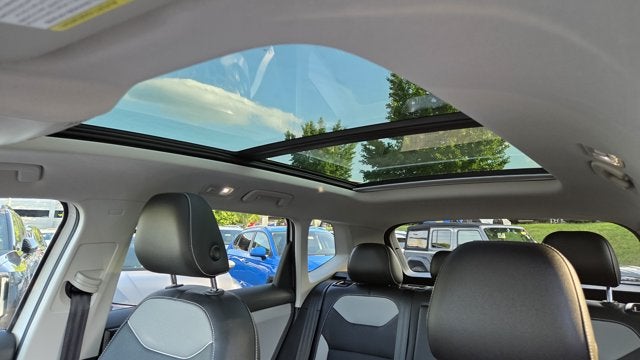 2023 Volkswagen Taos SEL