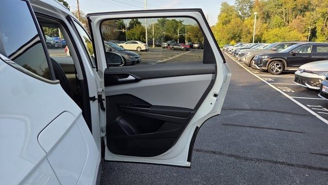 2023 Volkswagen Taos SEL