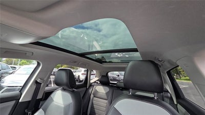 2023 Volkswagen Taos SEL