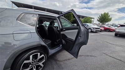 2023 Volkswagen Taos SEL