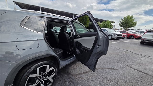 2023 Volkswagen Taos SEL