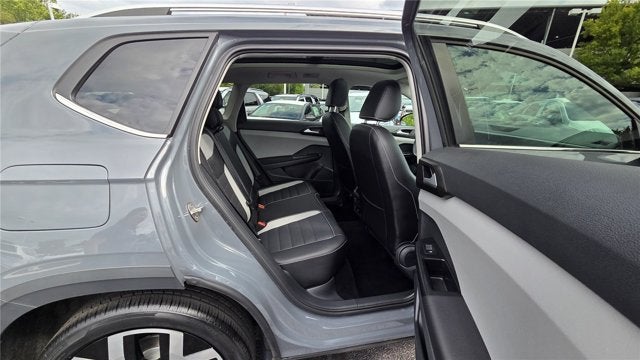 2023 Volkswagen Taos SEL