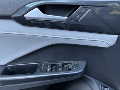 2023 Volkswagen Taos SEL