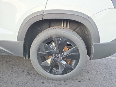 2026 Volkswagen Taos SE Black