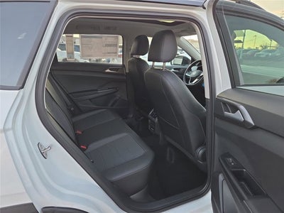 2026 Volkswagen Taos SE Black