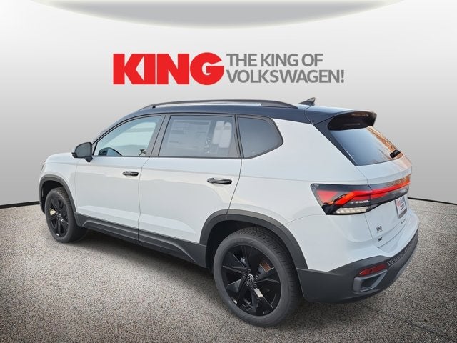 2026 Volkswagen Taos SE Black