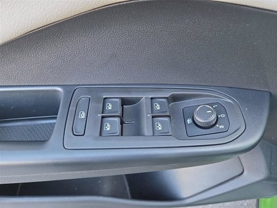 2025 Volkswagen Taos SEL