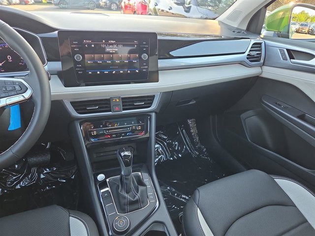 2025 Volkswagen Taos SEL