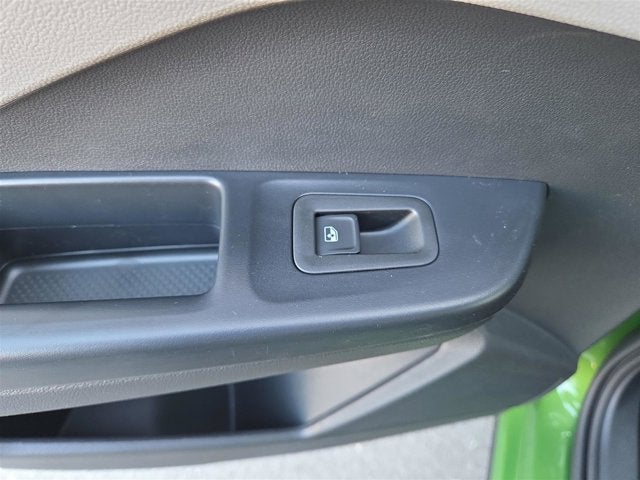 2025 Volkswagen Taos SEL