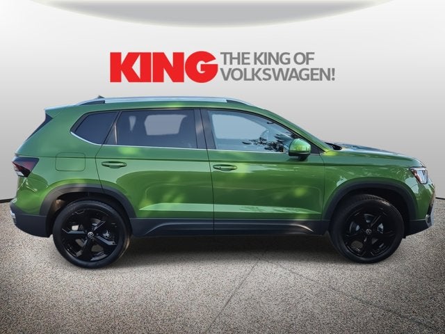 2025 Volkswagen Taos SEL