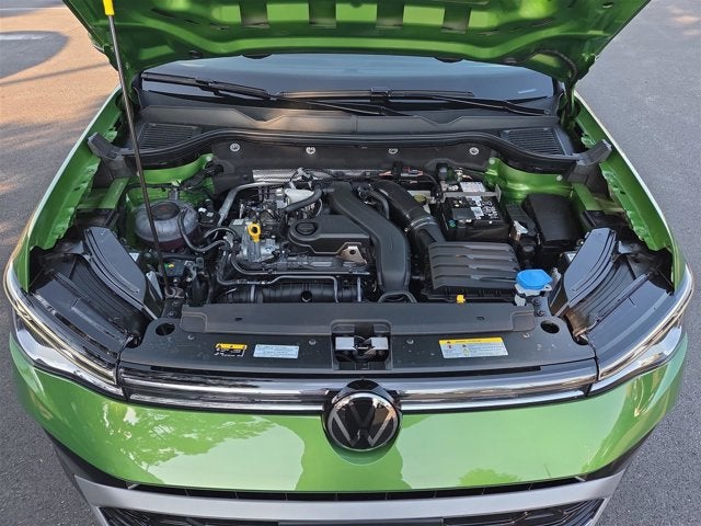2025 Volkswagen Taos SEL