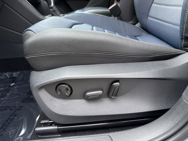 2025 Volkswagen Taos SEL