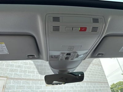 2025 Volkswagen Taos SEL