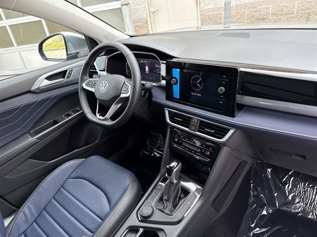 2025 Volkswagen Taos SEL