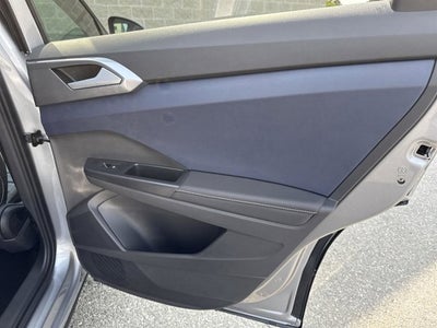 2025 Volkswagen Taos SEL