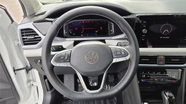 2026 Volkswagen Taos SEL