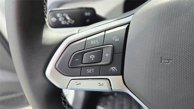 2026 Volkswagen Taos SEL
