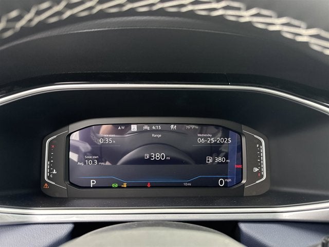 2025 Volkswagen Taos SEL