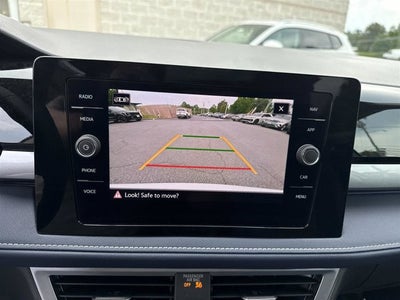 2025 Volkswagen Taos SEL