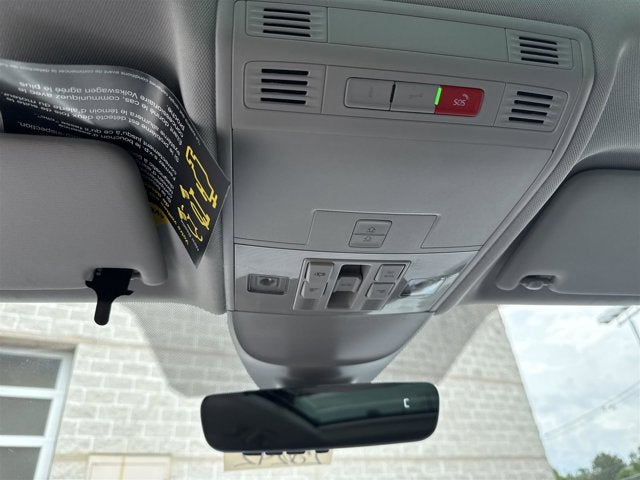 2025 Volkswagen Taos SEL