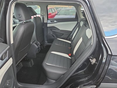 2025 Volkswagen Taos SEL