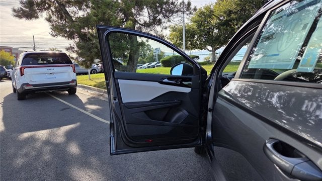 2027 Volkswagen Taos S