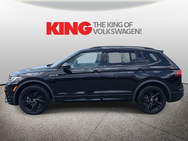 2023 Volkswagen Tiguan SE R-Line Black