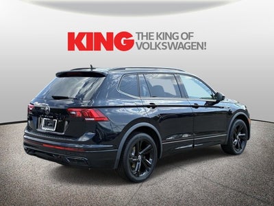 2023 Volkswagen Tiguan SE R-Line Black
