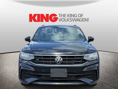 2023 Volkswagen Tiguan SE R-Line Black