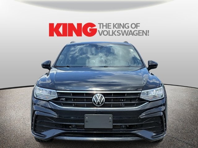 2023 Volkswagen Tiguan SE R-Line Black
