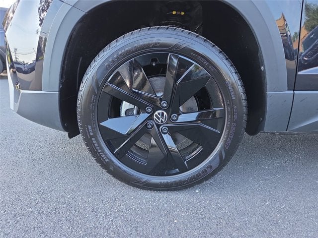 2026 Volkswagen Taos SE