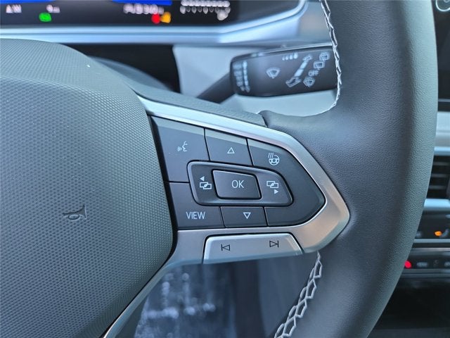 2026 Volkswagen Taos SE