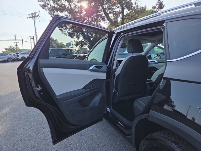 2026 Volkswagen Taos SE