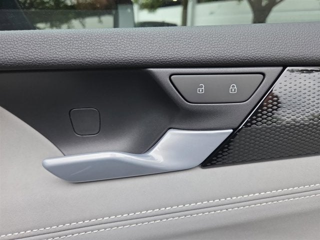 2025 Volkswagen Tiguan SE R-Line Black