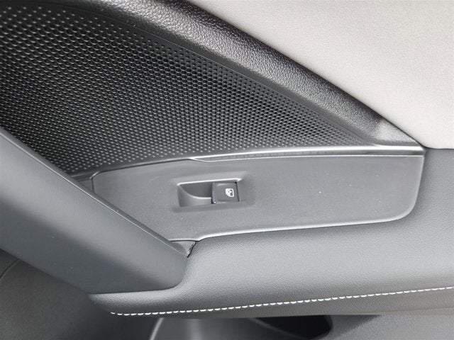 2025 Volkswagen Tiguan SE R-Line Black