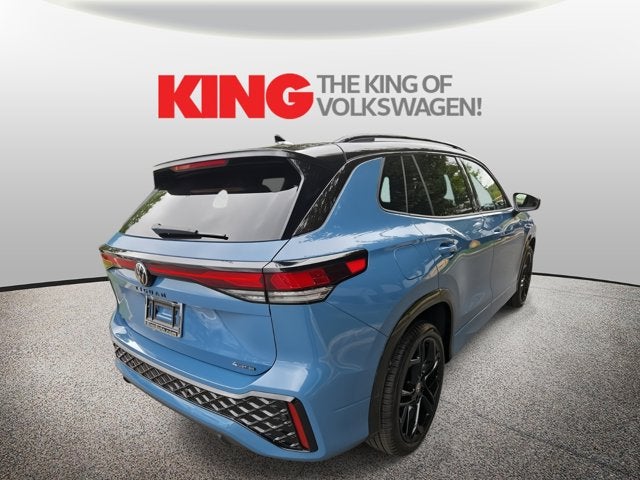 2025 Volkswagen Tiguan SE R-Line Black