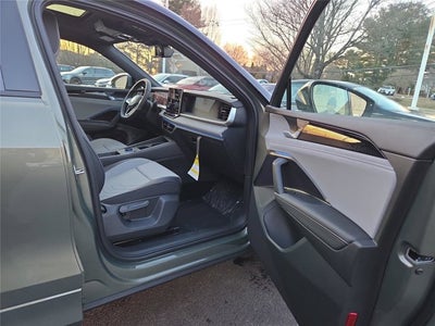 2026 Volkswagen Tiguan SE R-Line Black