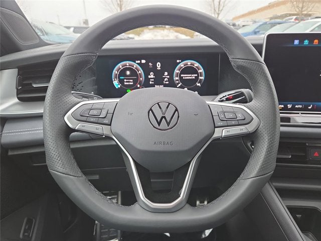 2026 Volkswagen Tiguan SE R-Line Black