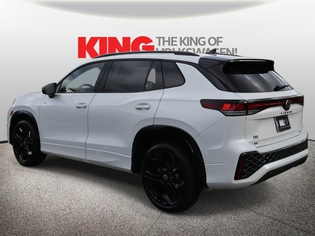 2026 Volkswagen Tiguan SE R-Line Black