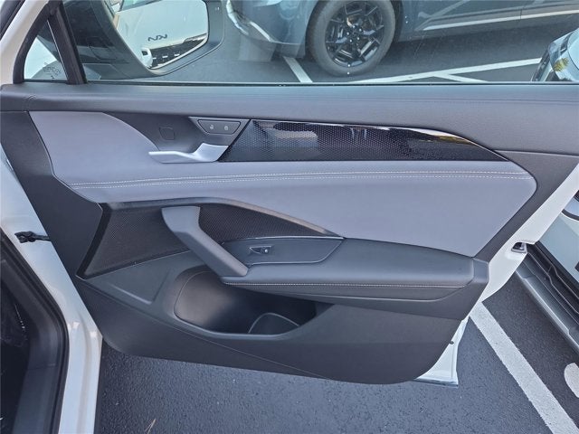 2025 Volkswagen Tiguan SE R-Line Black